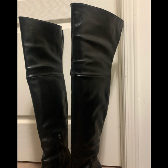 THIGH HIGH BOOTS - NEW - Picture 8 of 11